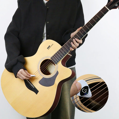 2-in-1 Guitar Pick & Digital Tuner – Portable Tuning Tool for Guitar & Ukulele